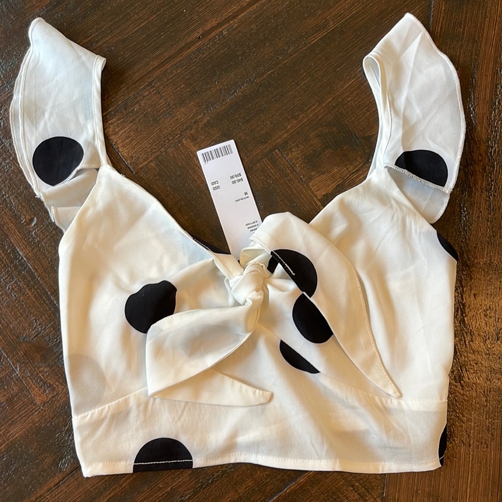 NWT Urban Outfitters Polka dot Top crop Sz M SNDYS.